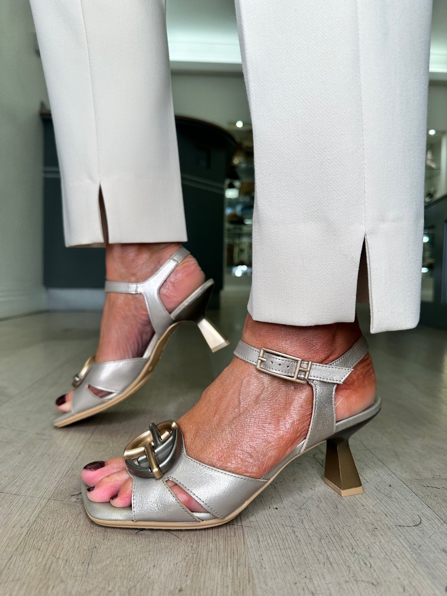 Hispanitas - Champagne Gold Staggered Heel Sandal