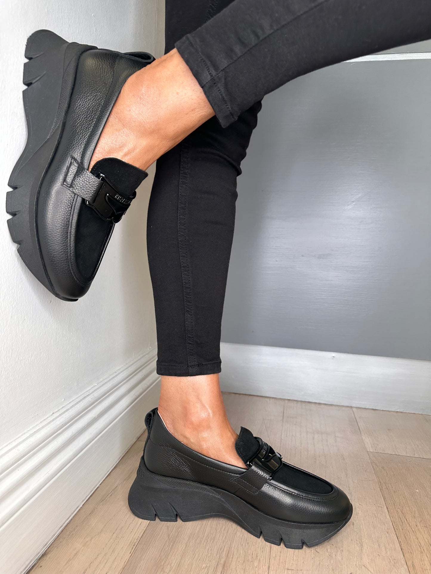 Hispanitas - Black Leather & Suede Mix Sporty Slip On Shoe