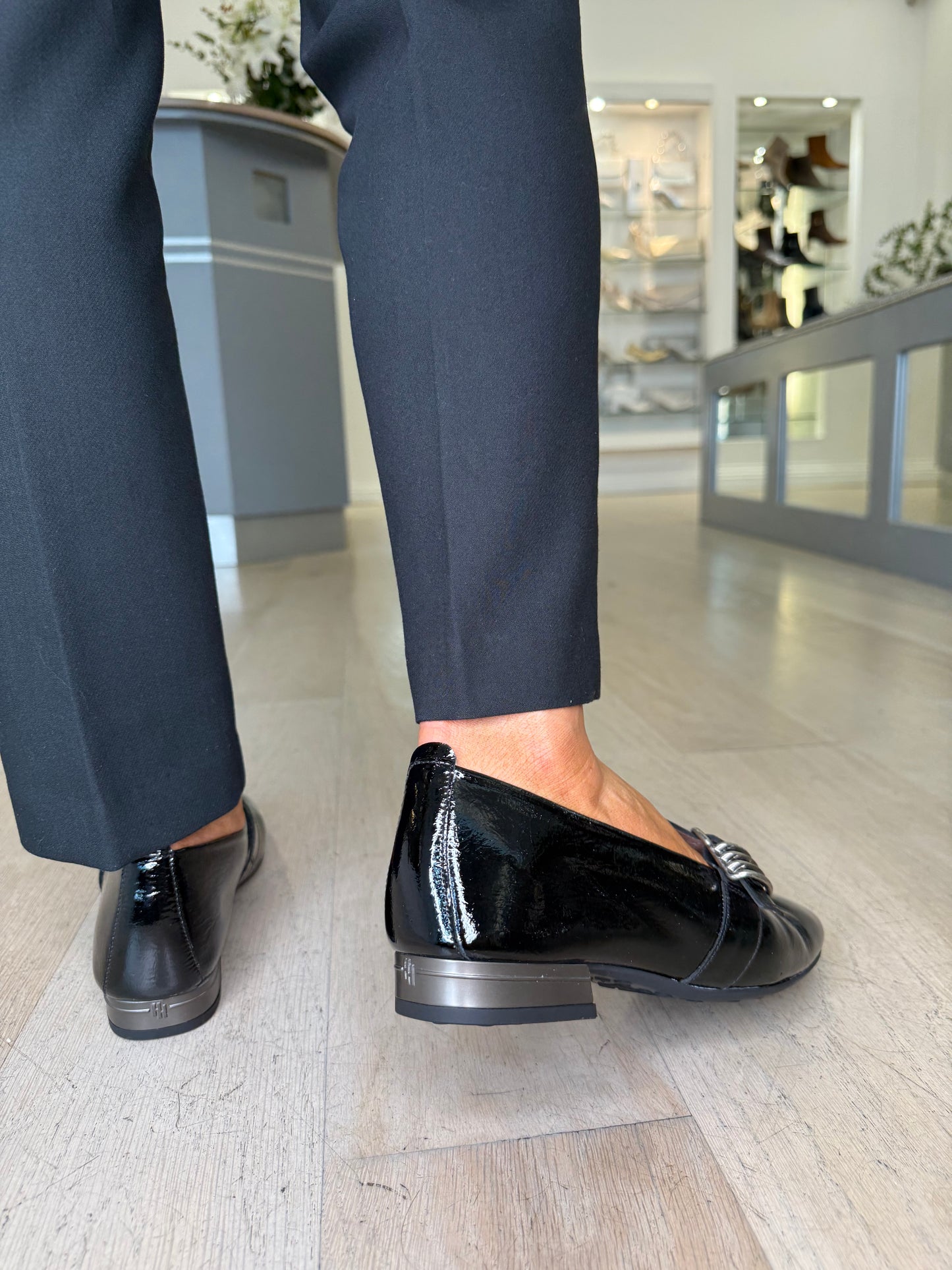 Hispanitas - Black Flexy Patent Leather Pump Style Shoe