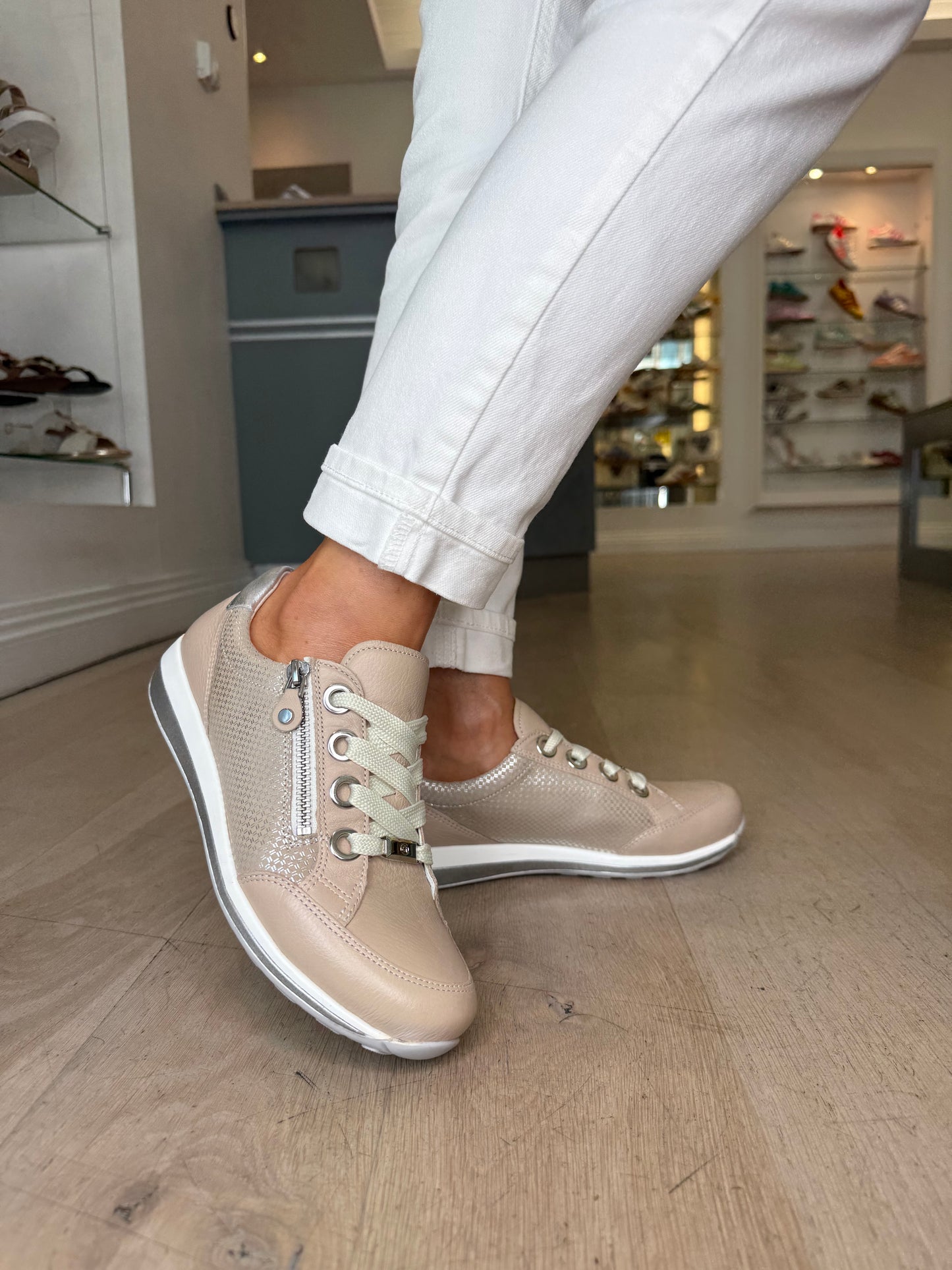 Ara - Osaka Beige/ Silver Trainer With Side Zip