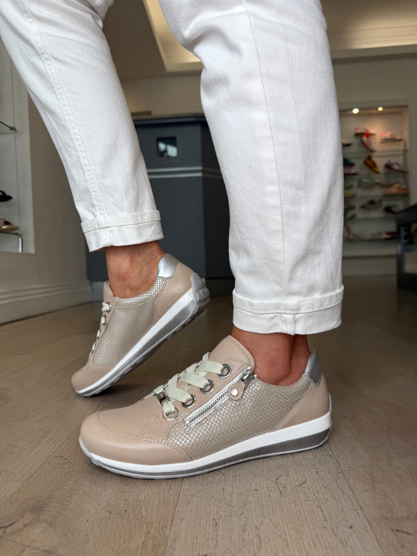 Ara - Osaka Beige/ Silver Trainer With Side Zip