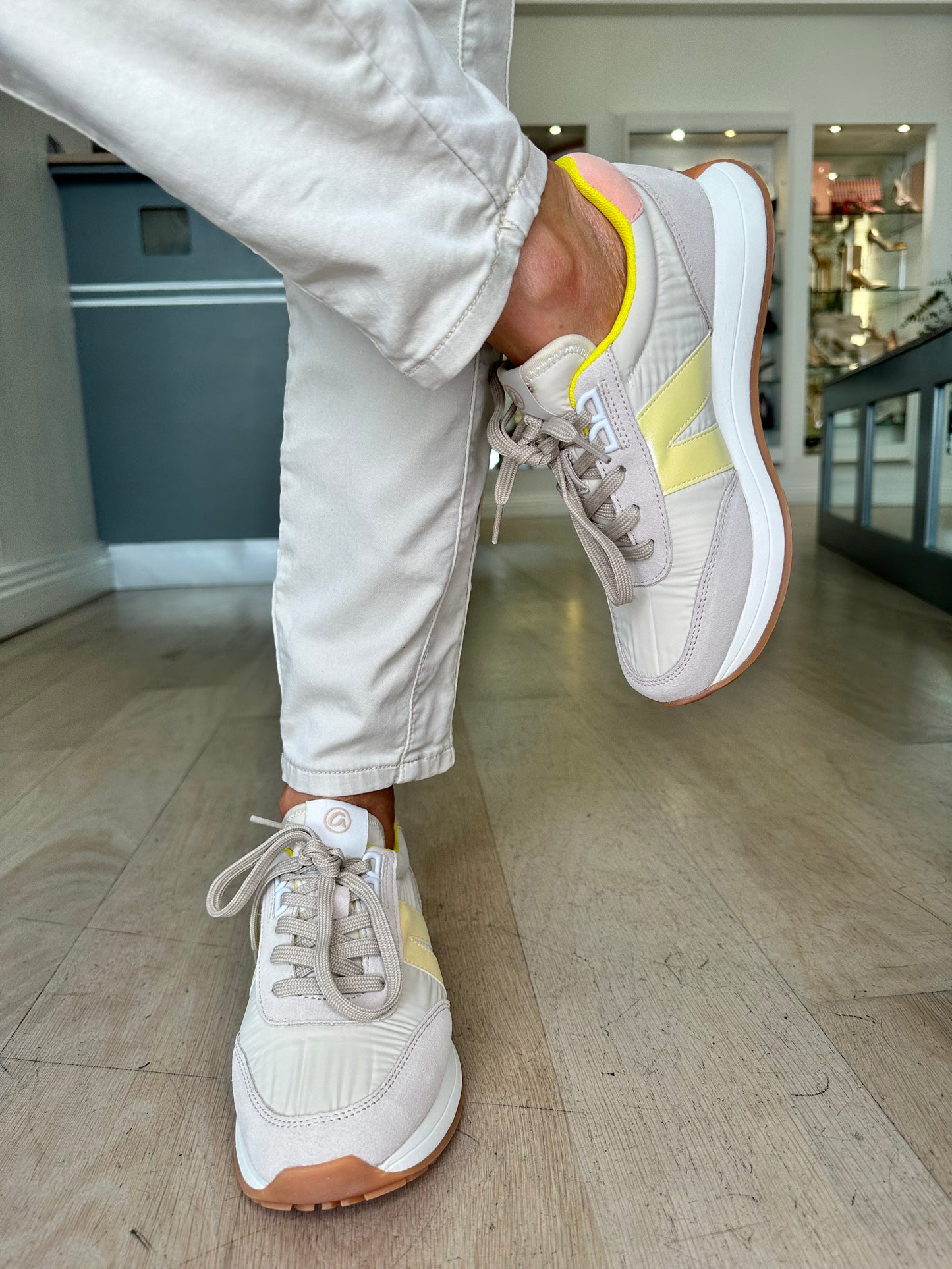 Ara - Soft Beige Canvas / Suede Trainer With Yellow Trim