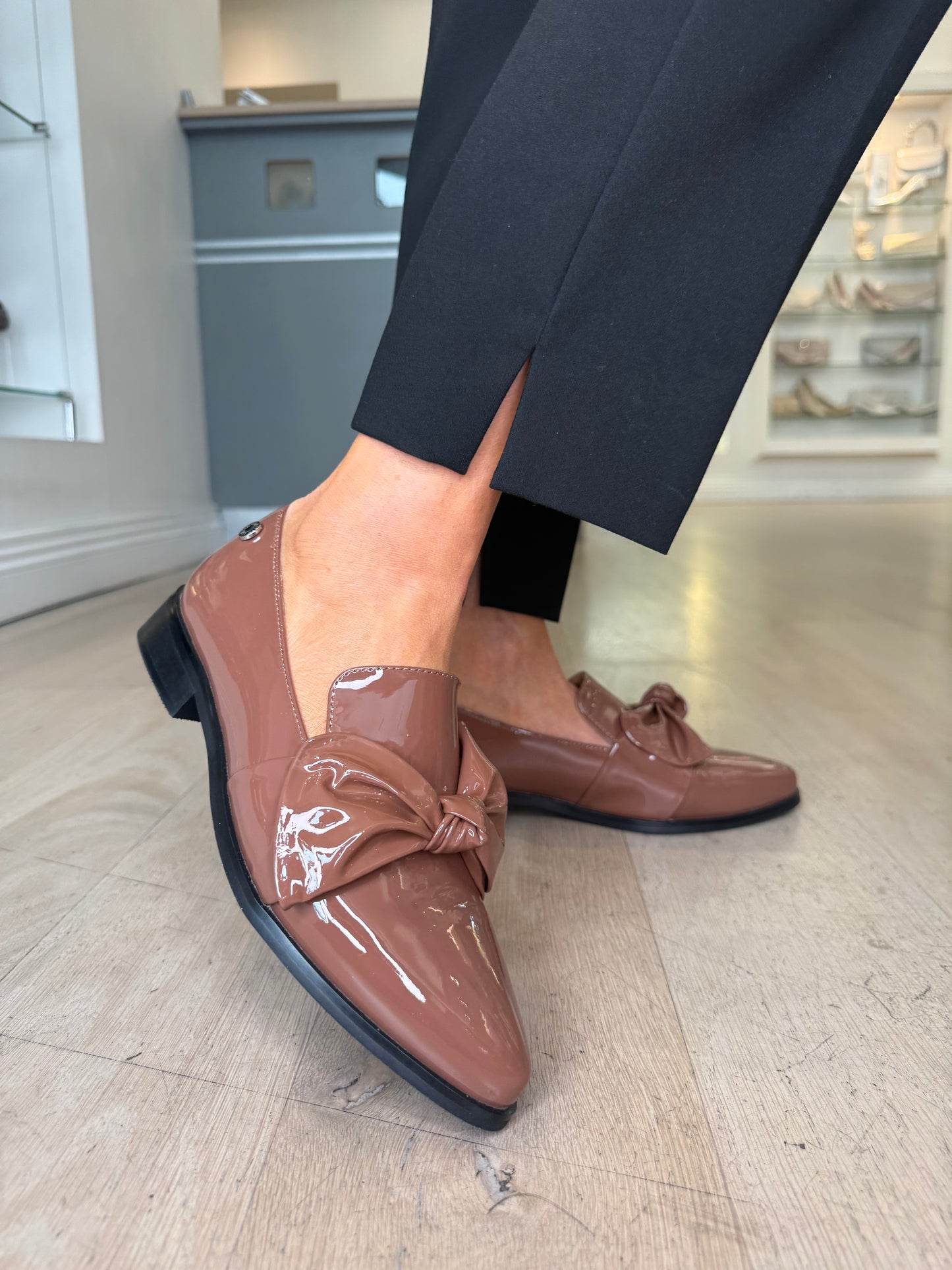 Loretta Vitale - Deep Blush Flexy Patent Leather Pointy Toe Loafer With Bow Detail