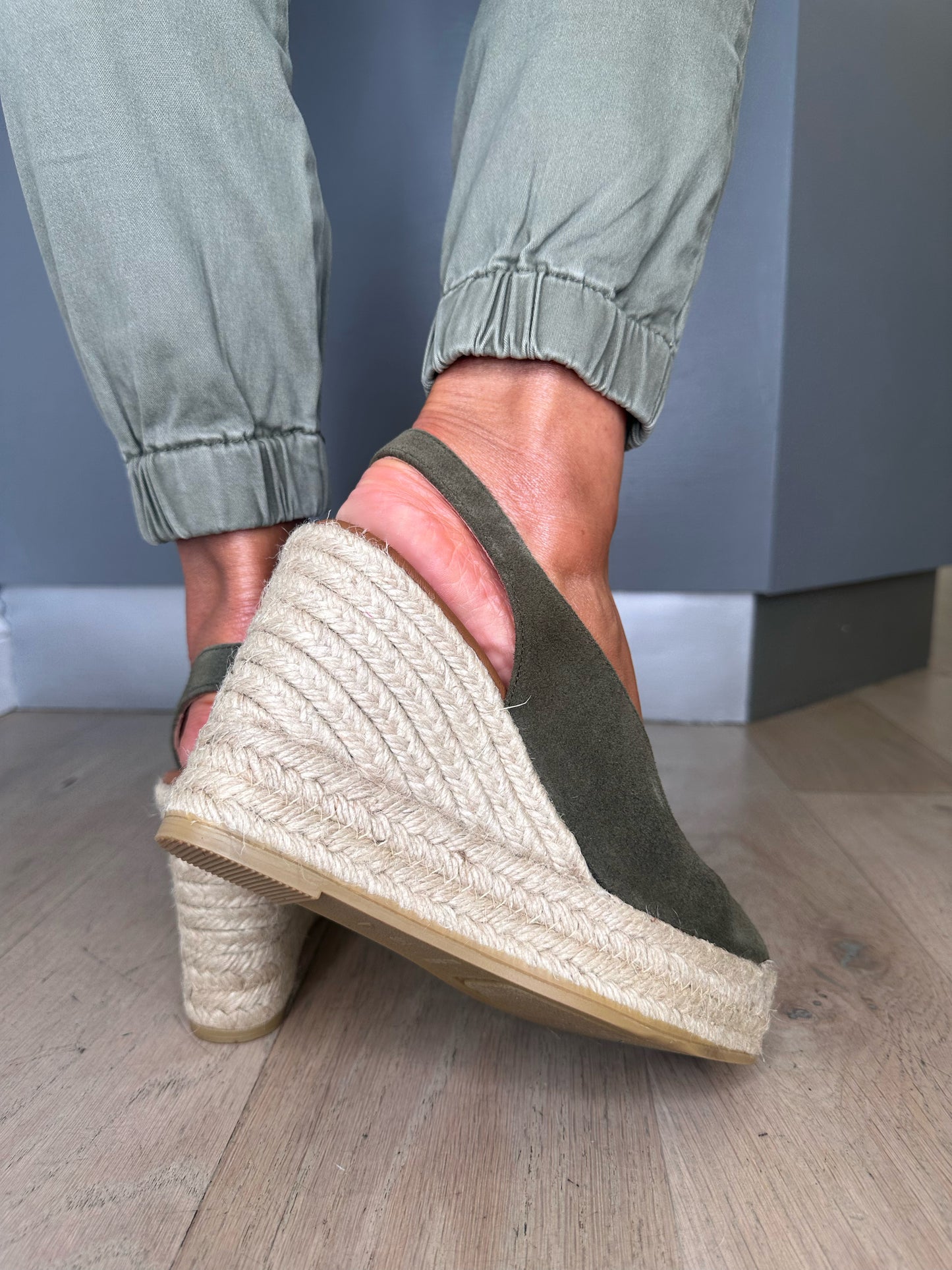 Viguera - Military Green Suede Peep Toe Wedge