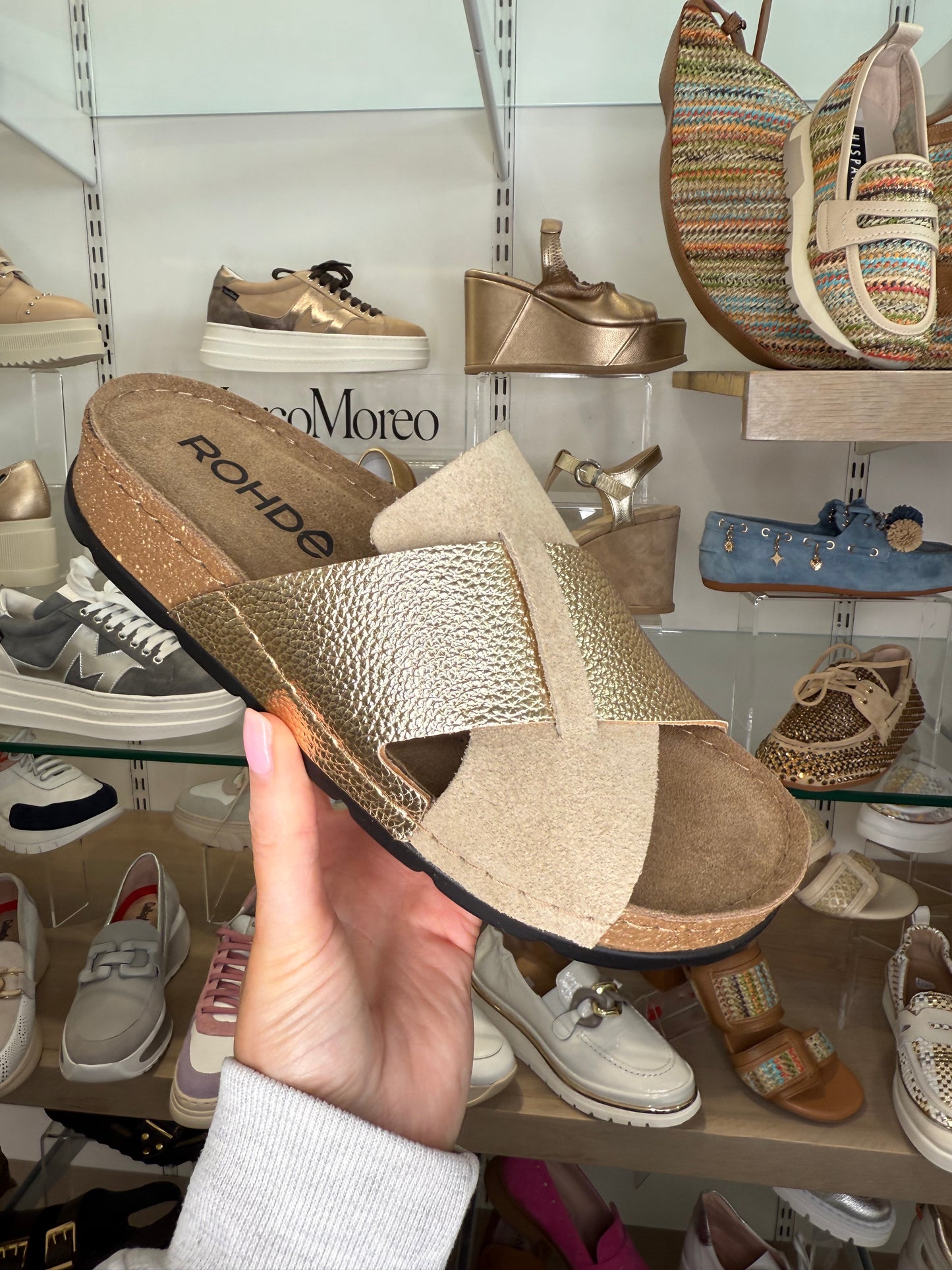 Rohde - Sand Suede/ Metallic Gold Slider