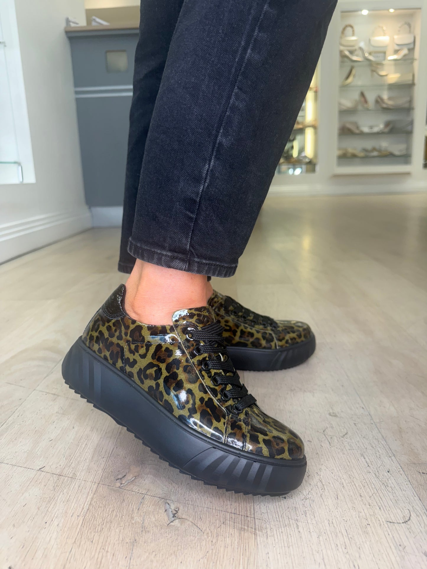 Ara - Monaco Green & Black Leopard Print Flatform Trainer