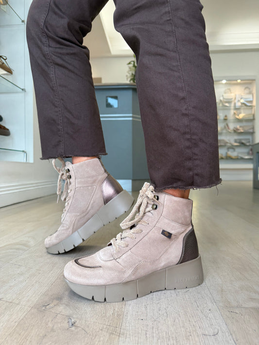 Hispanitas - Taupe Suede & Soft Bronze Mix Lace Up Sporty Boot