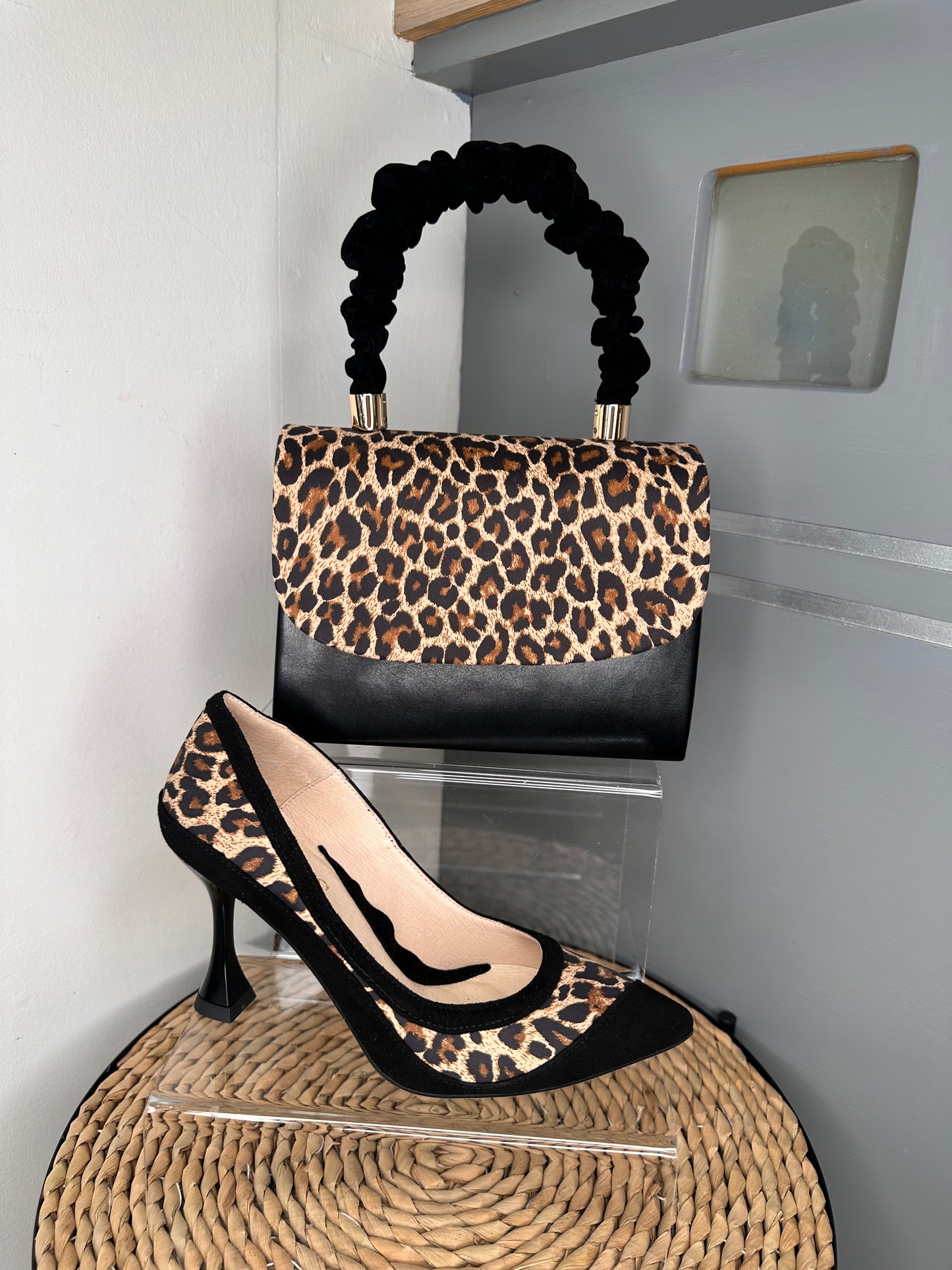 Black leopard bag sale