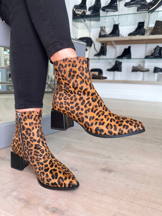 Loretta Vitale -  Leopard Print Pointy Toe Block Heel Boot