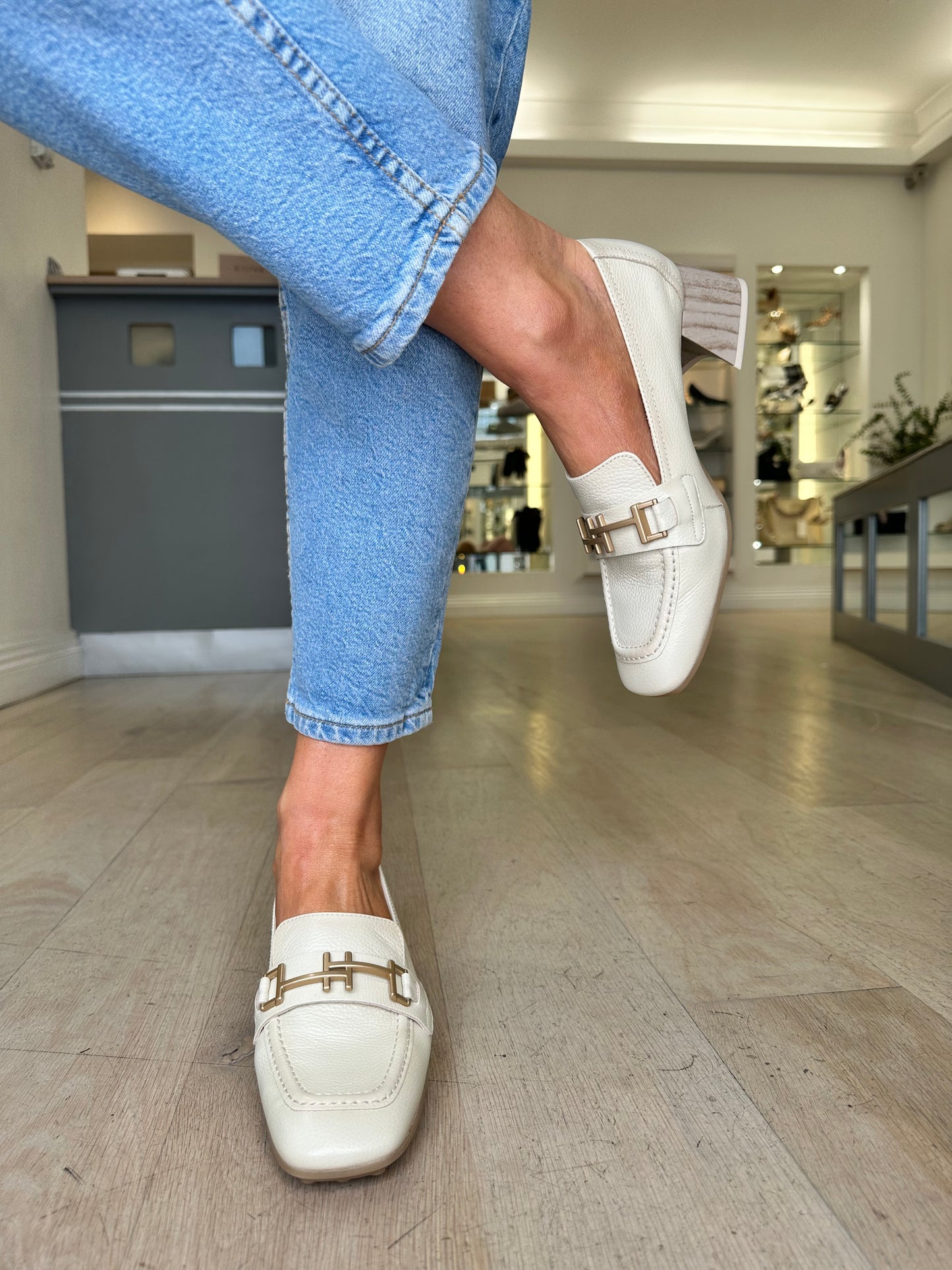 Hispanitas - Rich Cream Leather Loafer With Medium Heel