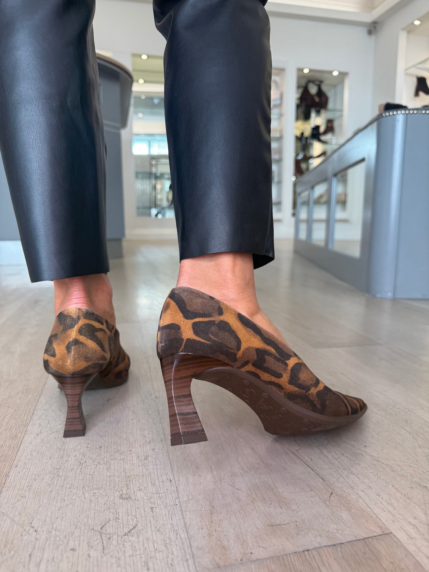 Hispanitas - Leopard Print Suede Pointy Toe Court Shoe