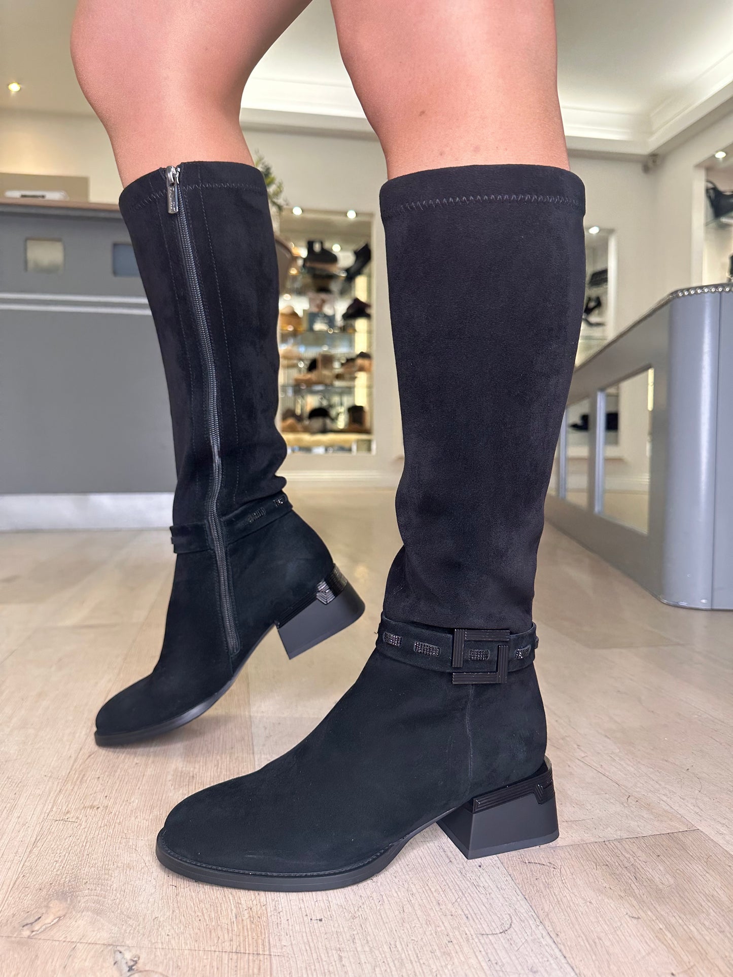 Loretta Vitale - Long Suede Black Boot With Small Block Heel