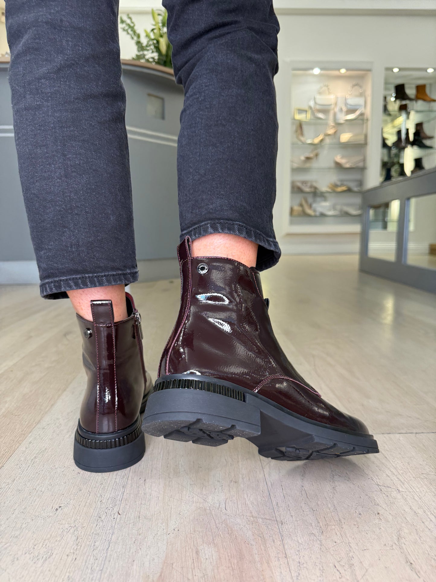 Loretta Vitale - Rich Bordo Flexy Patent Biker Style Boot