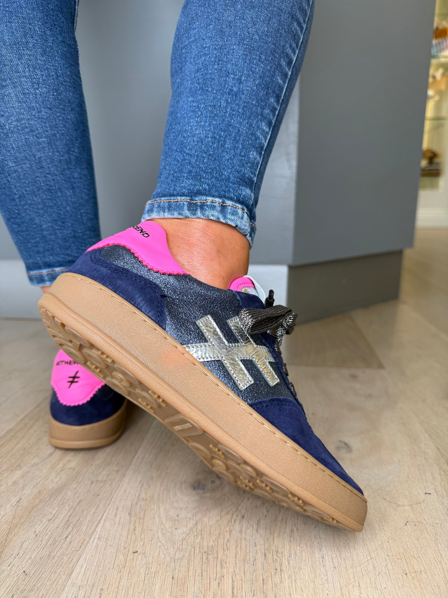 Another Trend - Dark Navy & Silver Trim Trainer