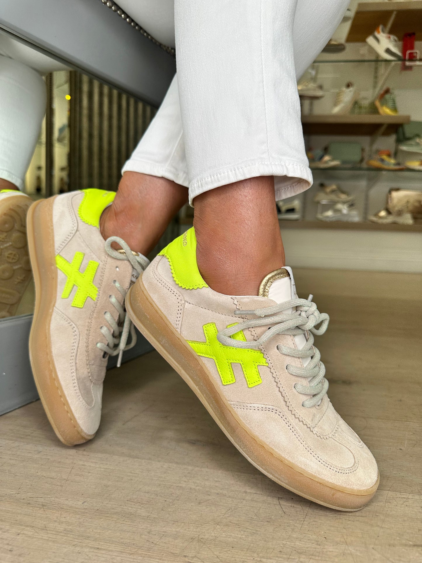 Another Trend - Soft Beige Suede Trainer With Neon Yellow Trim