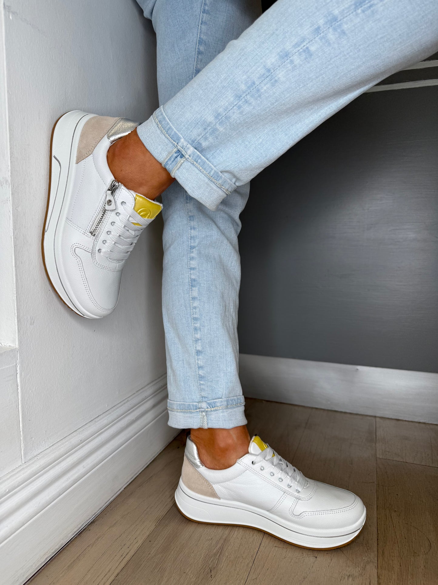 Ara - White Lace Up Trainer With Side Zip & Yellow & Beige Suede Trim