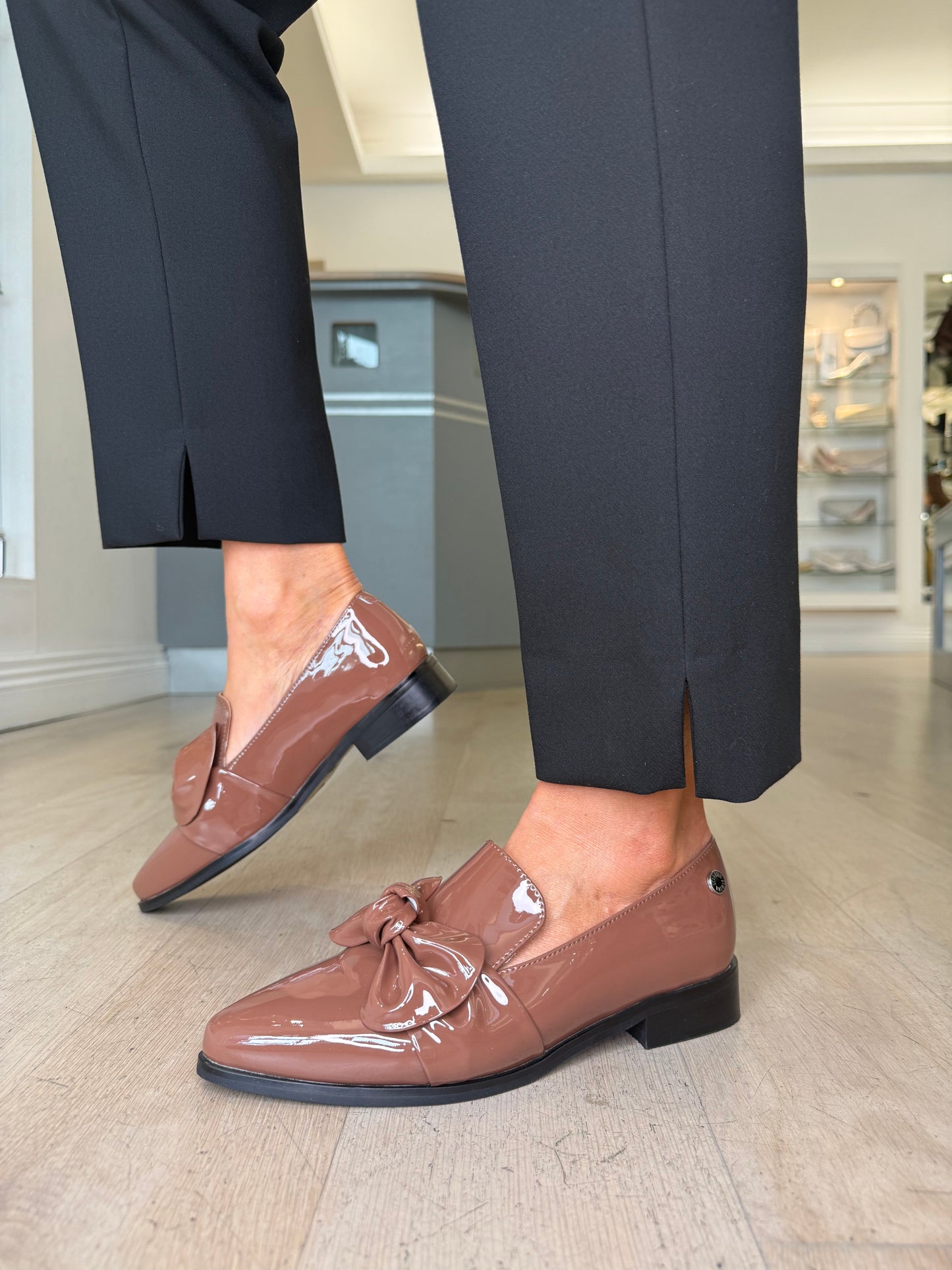Loretta Vitale - Deep Blush Flexy Patent Leather Pointy Toe Loafer With Bow Detail