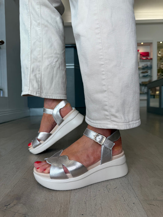 Callaghan -Soft Metallic Gold Scalloped Wedge Sandal