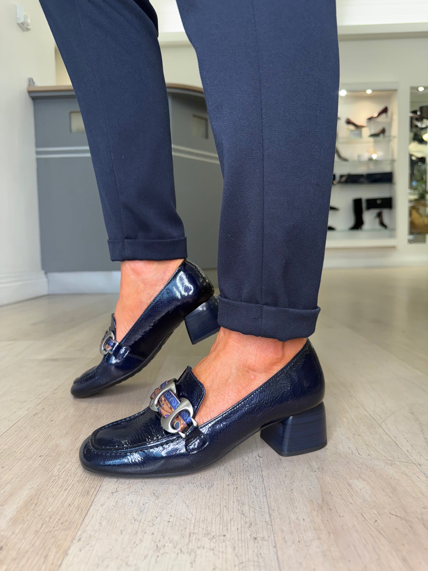 Hispanitas - Dark Navy Flexy Patent Block Heel Shoe