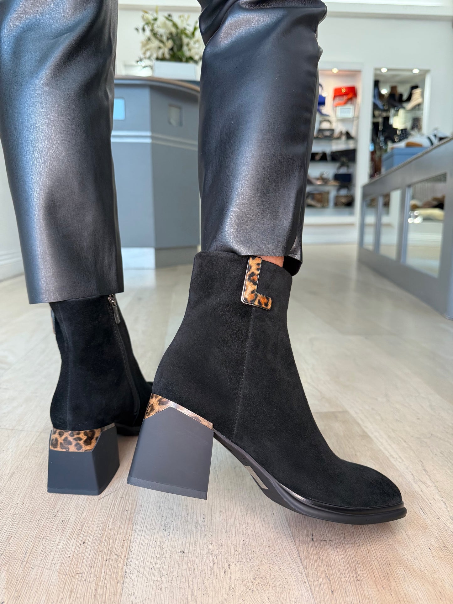 Loretta Vitale - Black Suede Block Heel Boot With Leopard Print L Trim