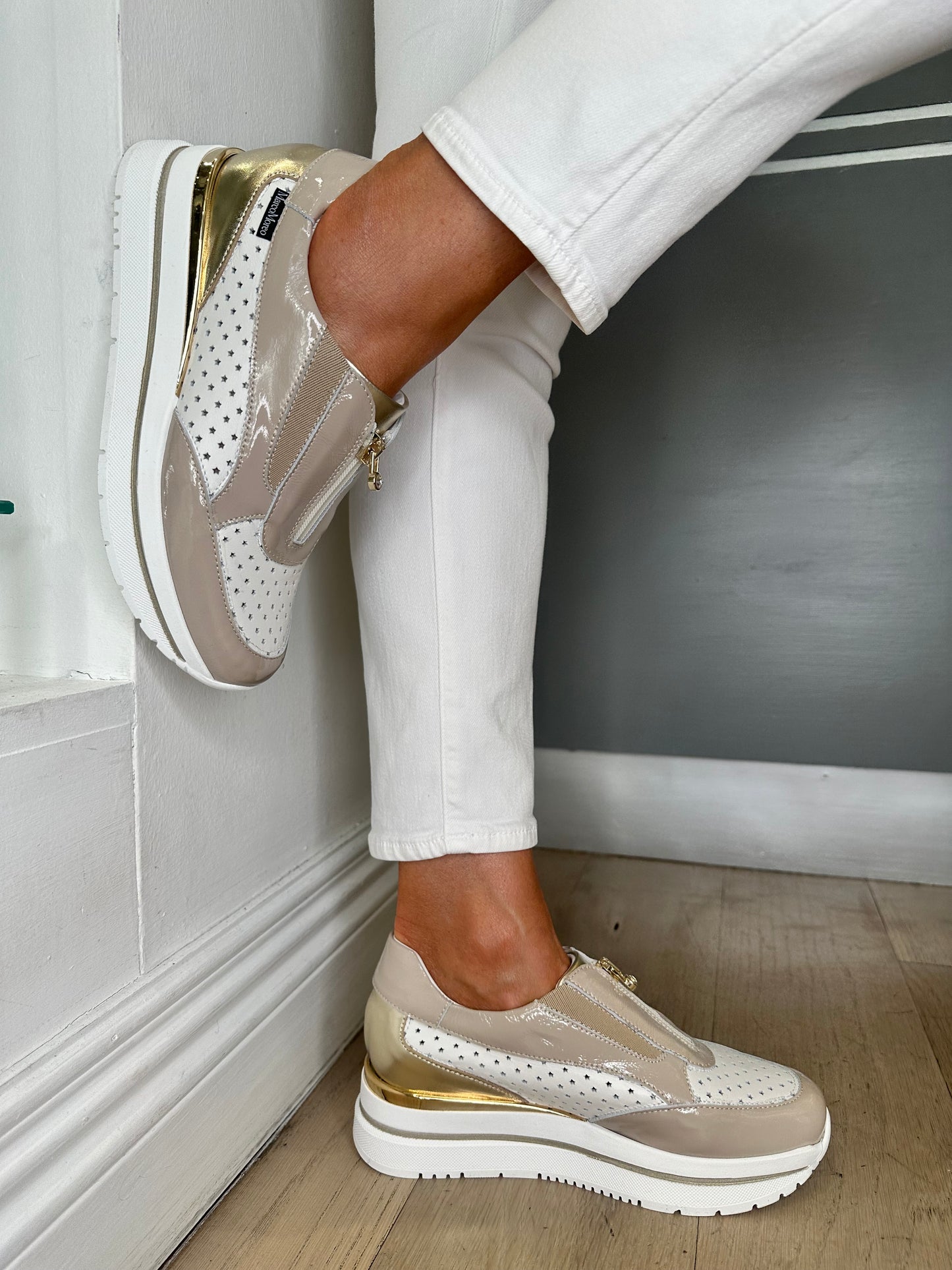 Marco Moreo - Taupe Flexy Patent & White Leather Trainer With Gold Trim