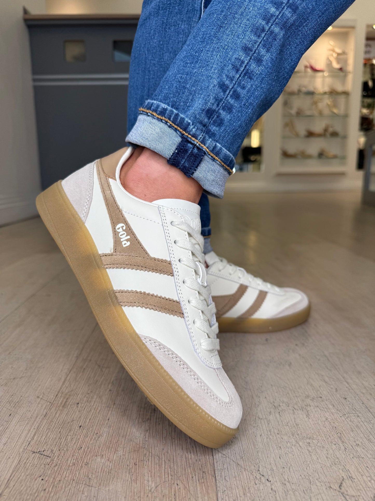 Gola - Viper Leather Trainer With Beige & Caramel Suede Trim