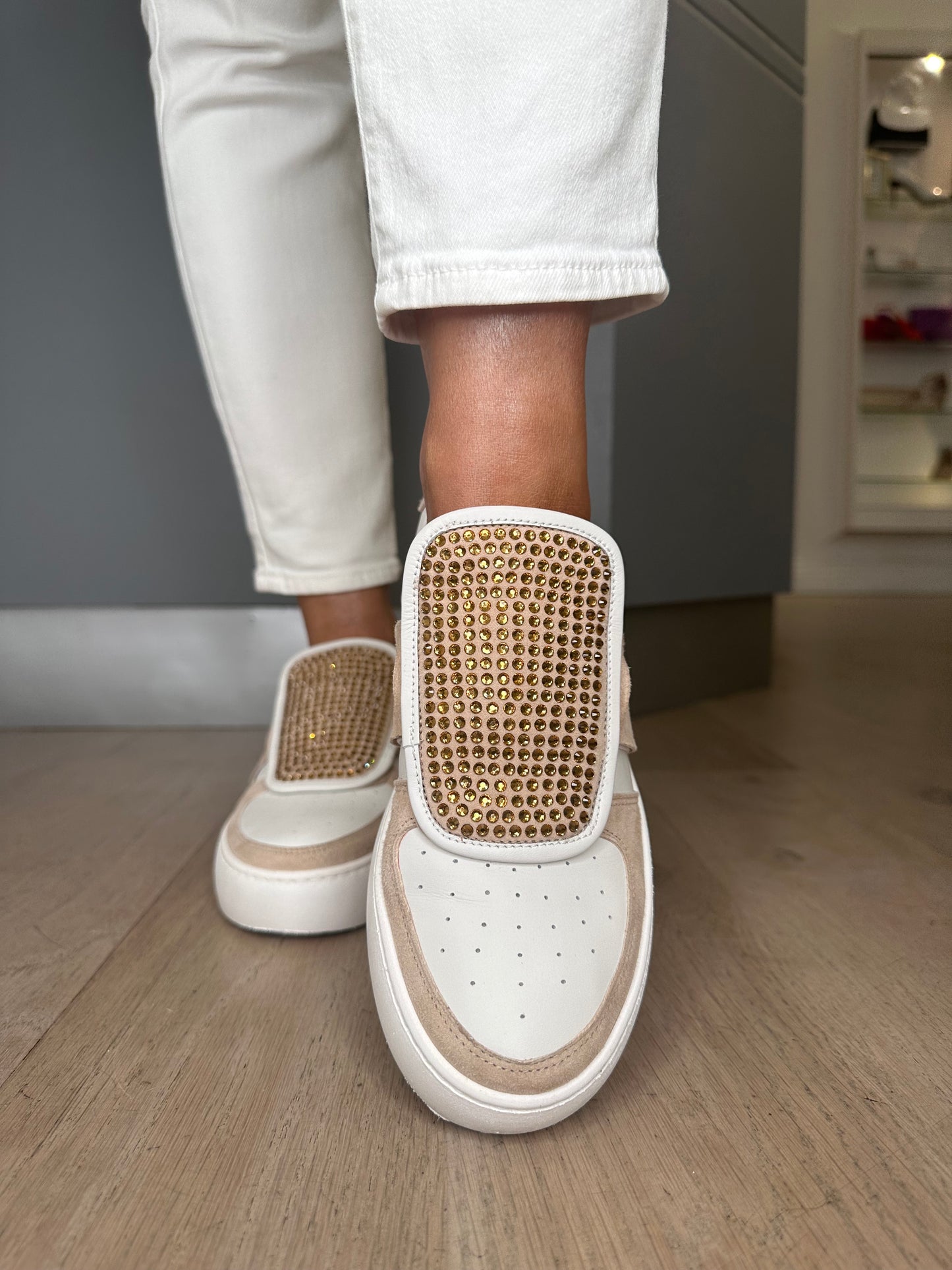 Oxitaly ( Fratelli Russo) 'Claire' White Leather/Sand Suede Flatform Studded Trainer