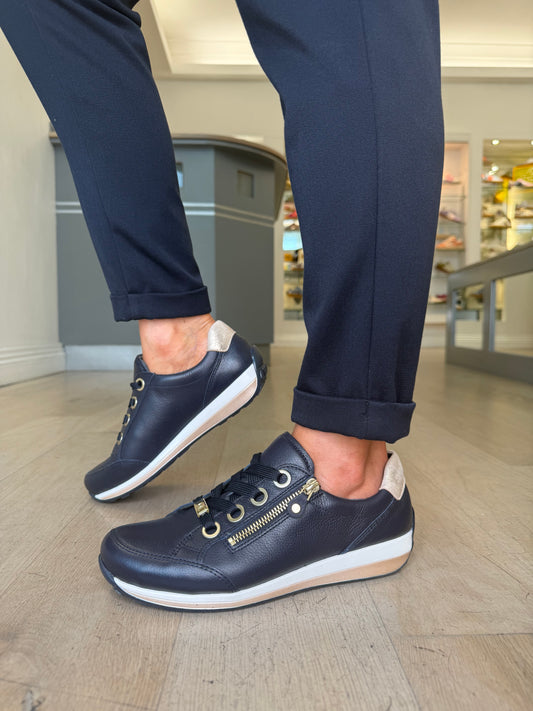 Ara - Osaka Navy Trainer With Side Zip