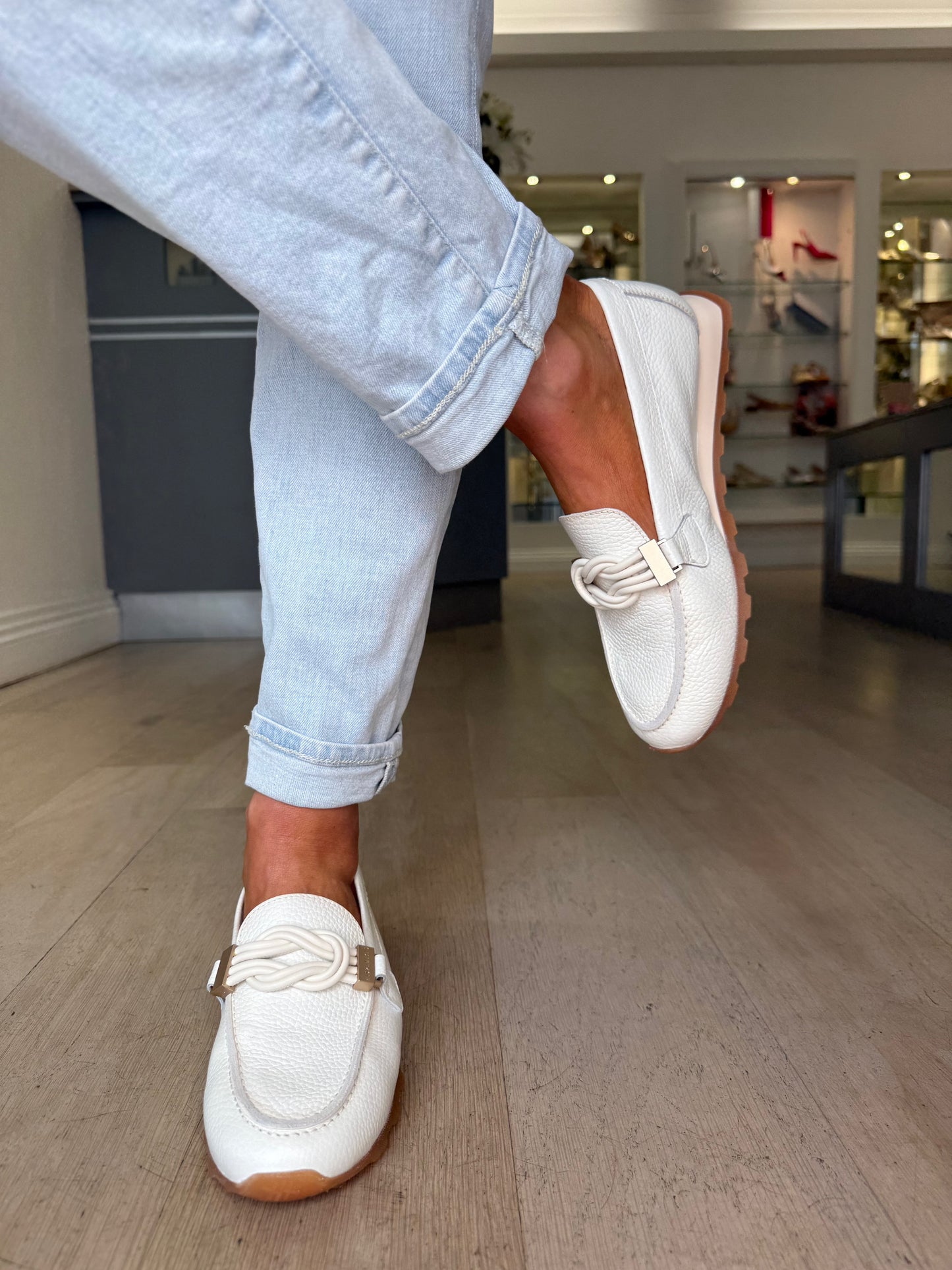 Hispanitas -Off White Leather Moccasin