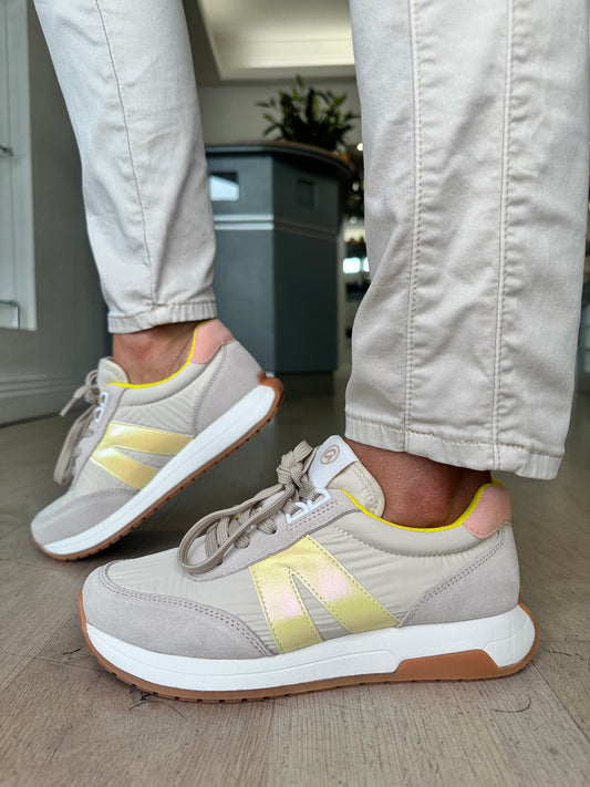 Ara - Soft Beige Canvas / Suede Trainer With Yellow Trim