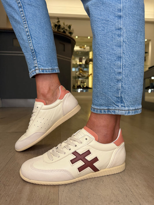 Another Trend - Rich Cream Trainer With Brown& Soft Coral Trim