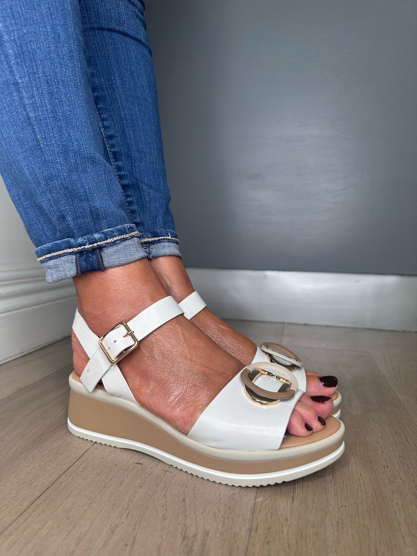 Repo -  White Sandal With Gold & Cream Trim & A Medium Wedge Heel