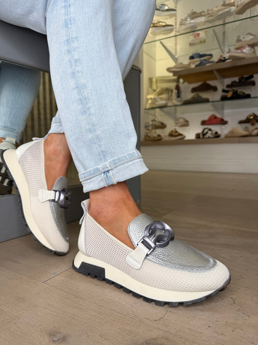 Hispanitas -Cream Mesh Slip On Sporty Shoe With Metallic Silver Inset & Chrome Trim
