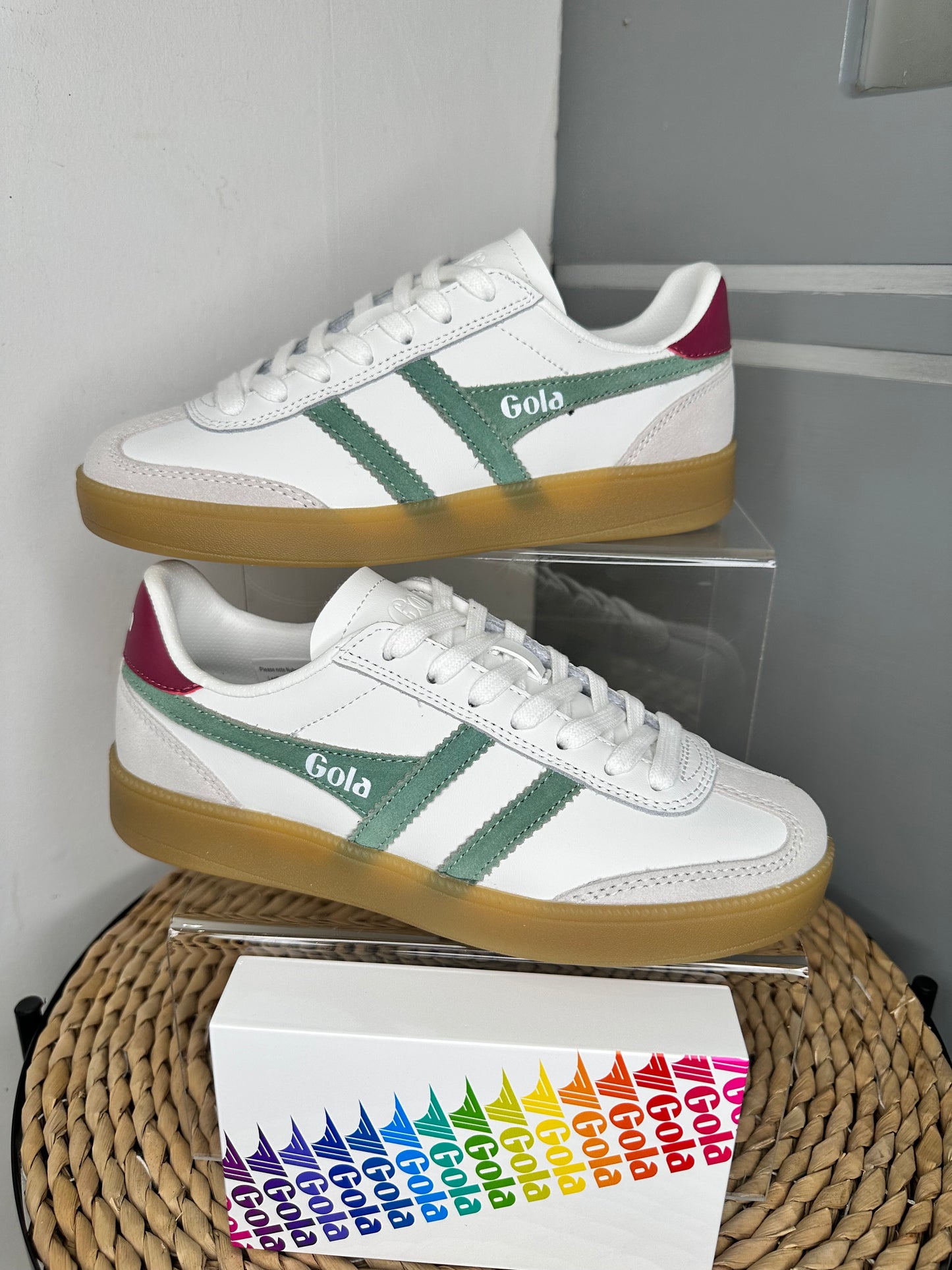 Gola - Viper White Trainer With A Green & Cerise Trim