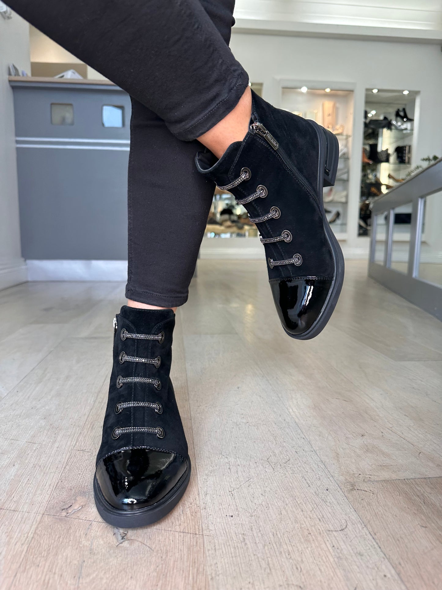 Loretta Vitale - Black Suede & Patent Boots