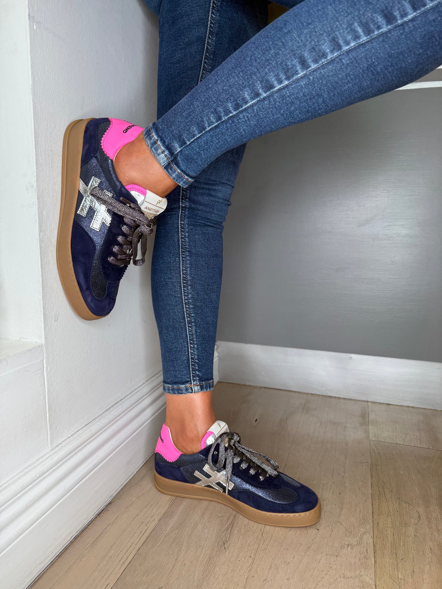 Another Trend - Dark Navy & Silver Trim Trainer