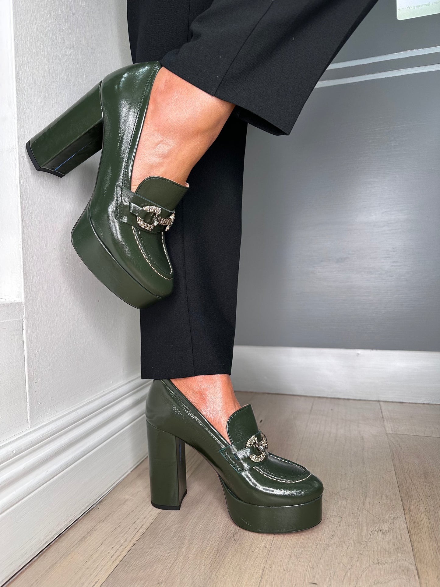 Oxitaly - Army Green High Shine Nappa Leather High Block Heel Platform Loafer