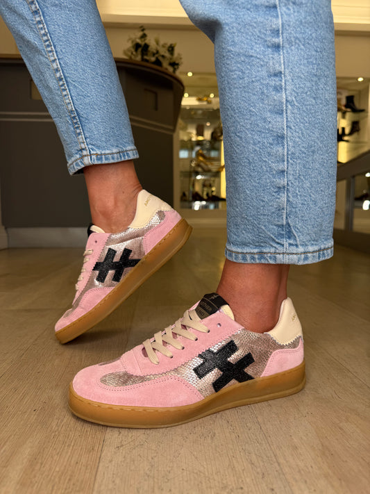 Another Trend - Sweet Pink Suede Trainer With Snake Print Shimmer Trim