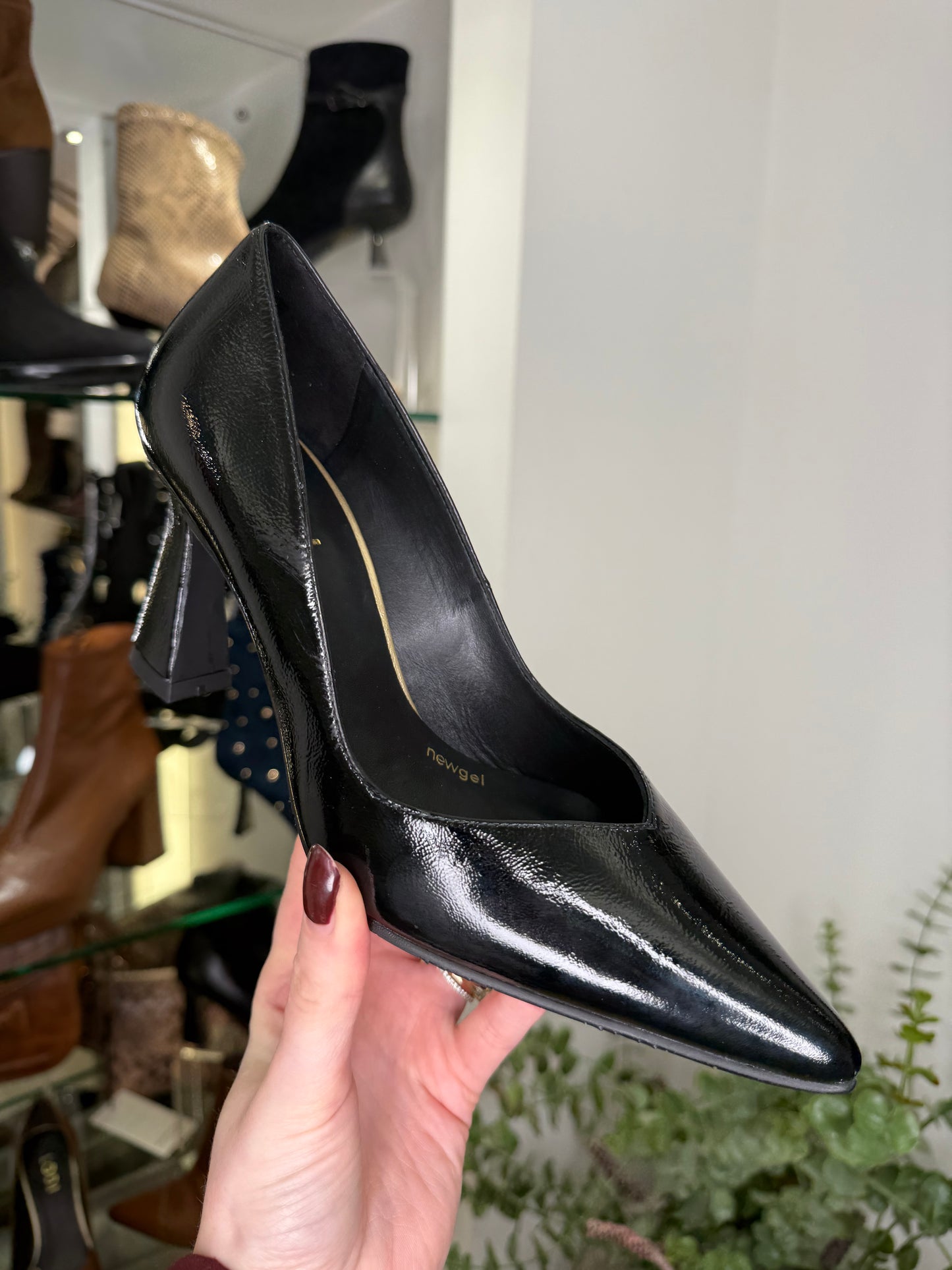 Lodi - Flexy Black Patent Pointy Toe Court Shoes