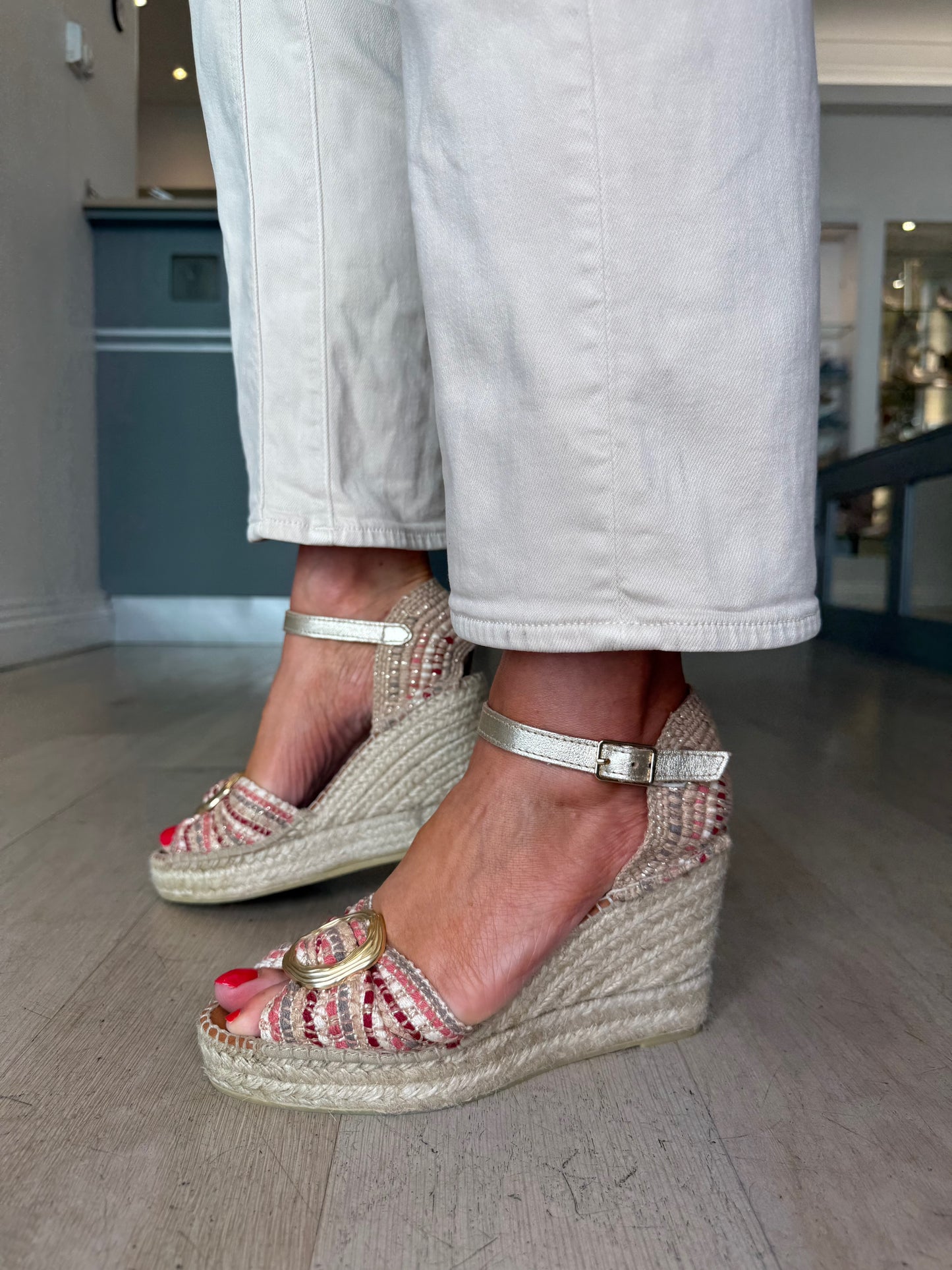 Viguera - Multi Coral Tweed Fabric Peep Toe Wedge