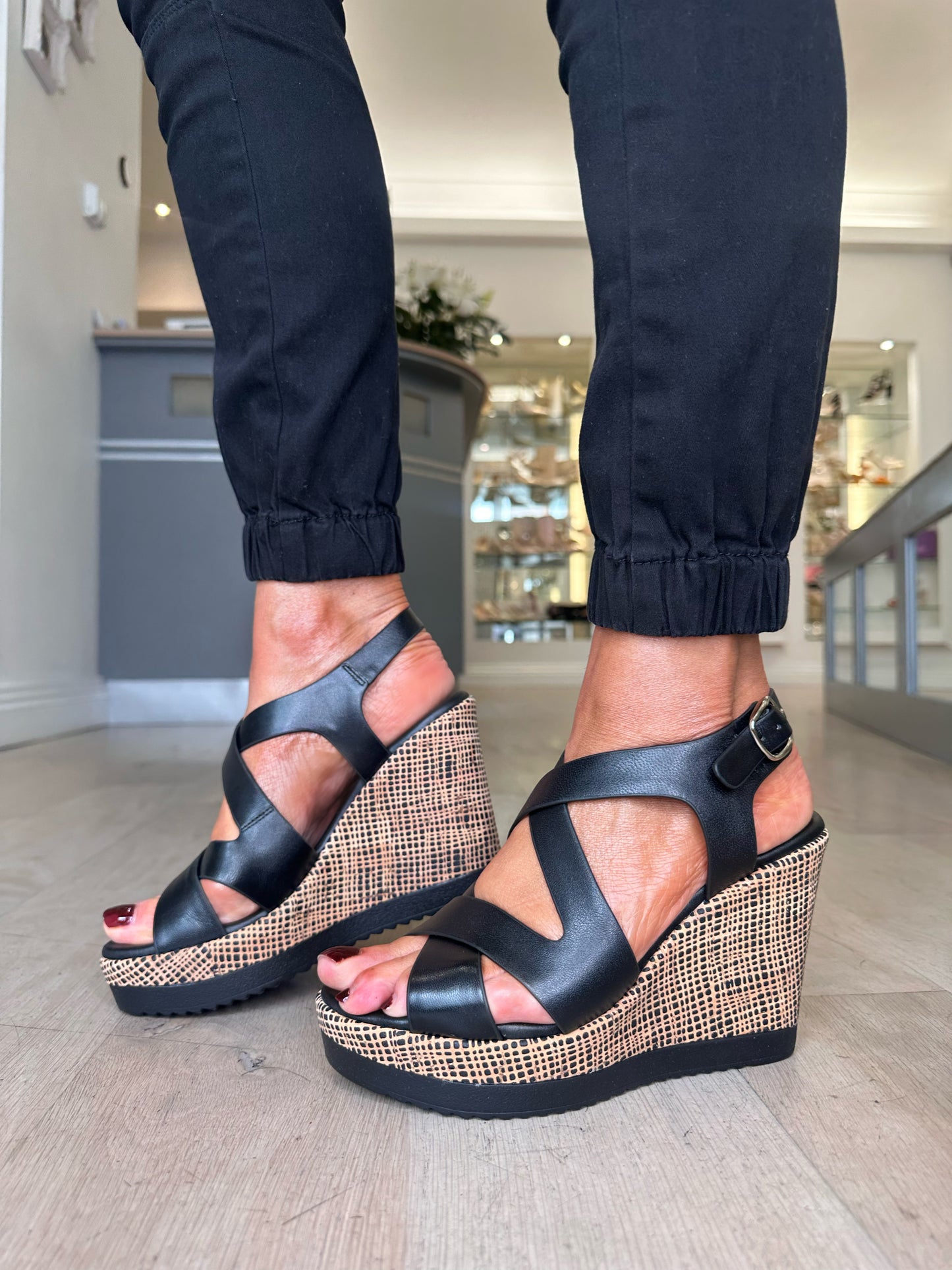 Repo - Black Strappy Wedge Sandal