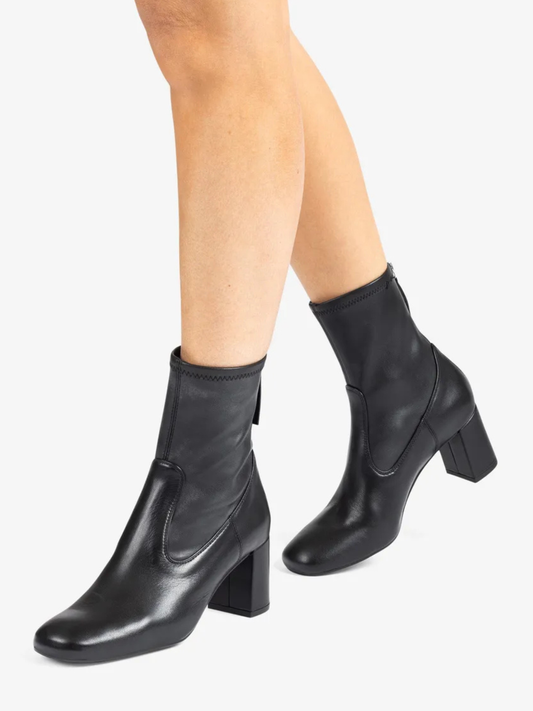 Unisa - Black Leather Block Heel Boot