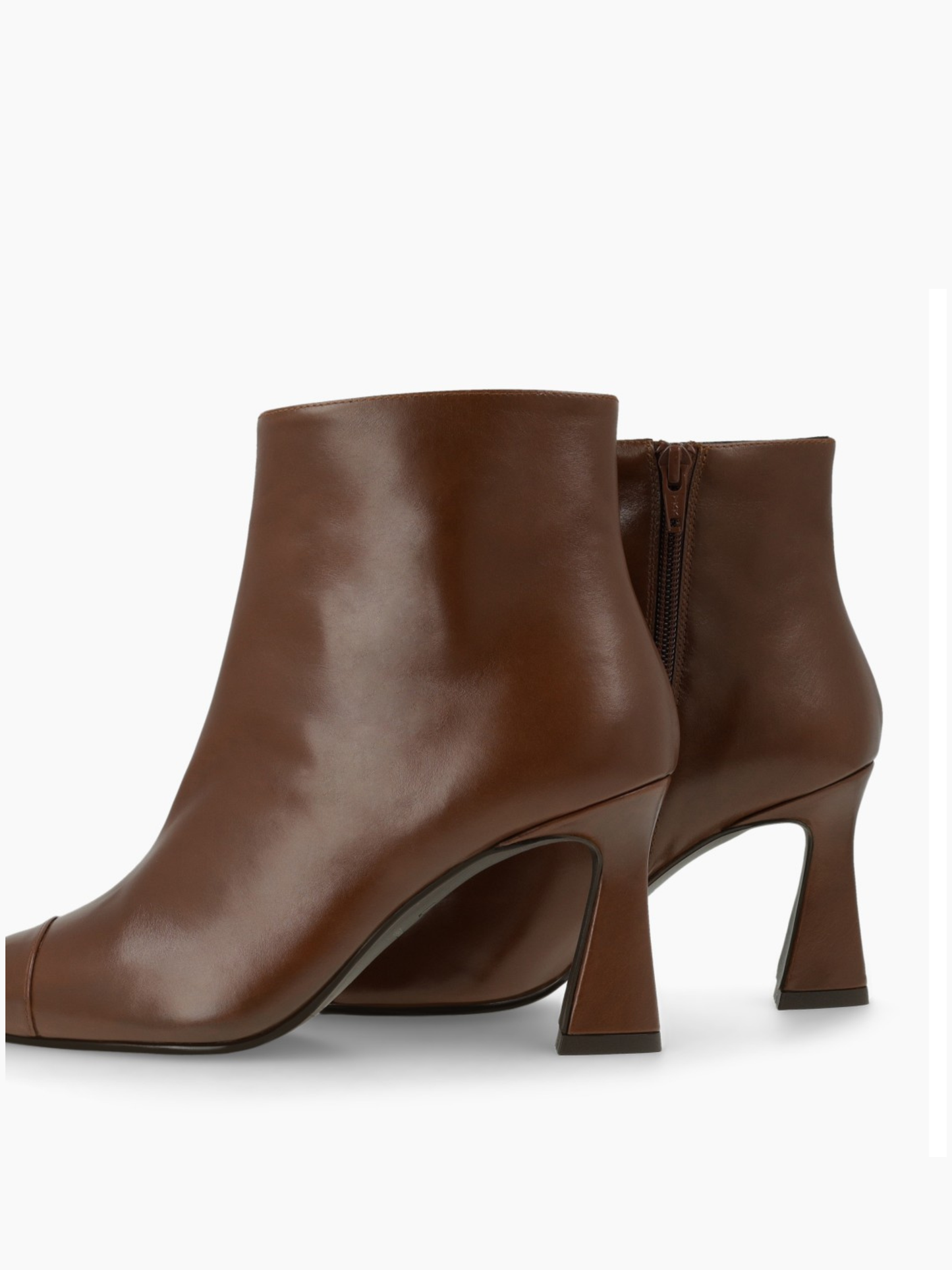 Lodi -Rich Brown Leather Pointy Toe Boot