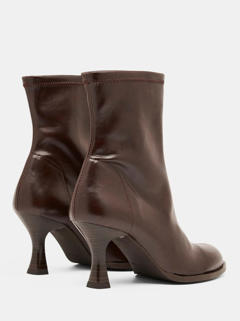 Miss Elastic - Rich Chocolate Brown Round Toe Stretch Leather Pull On Boot