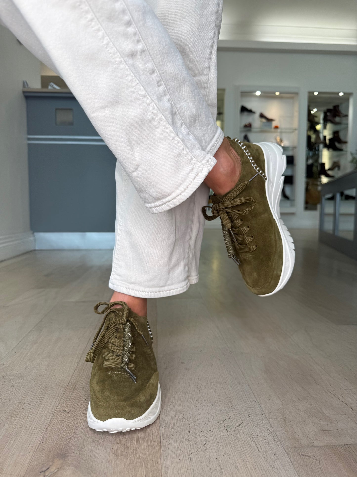 Yokono - Olive Green Suede Lace Up Trainer