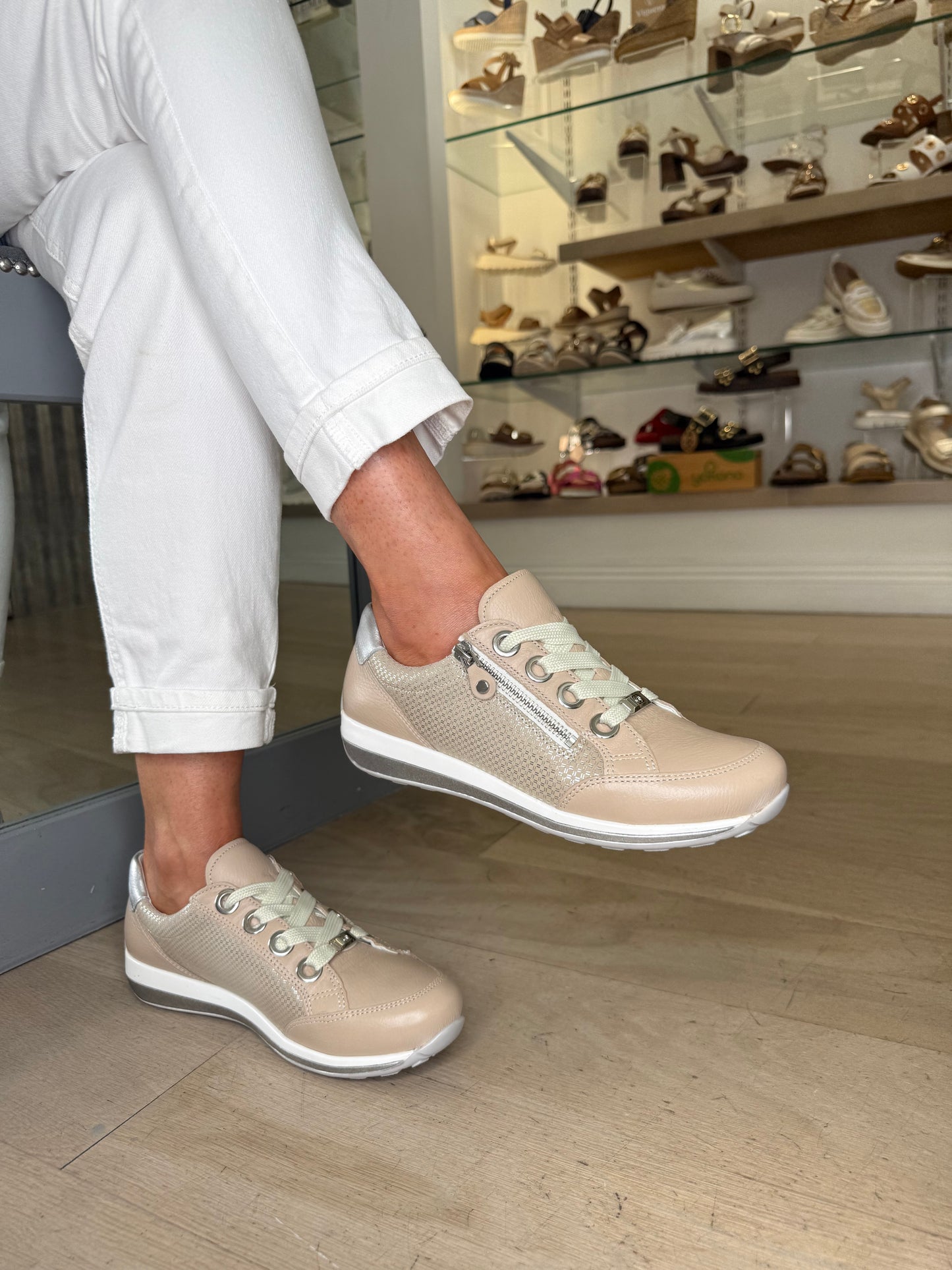 Ara - Osaka Beige/ Silver Trainer With Side Zip