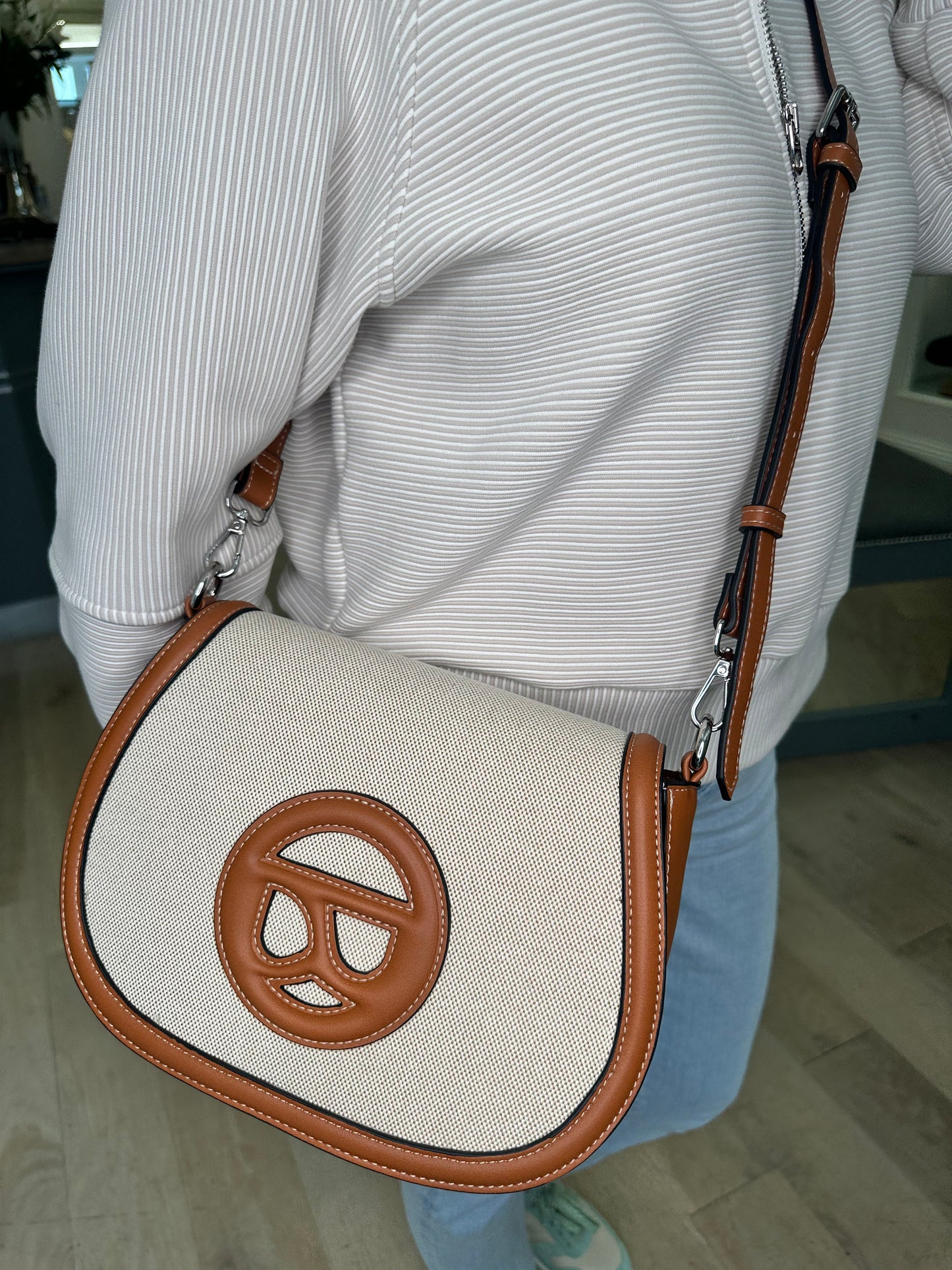 Binanri - Tan/Cream Check Satchel Bag