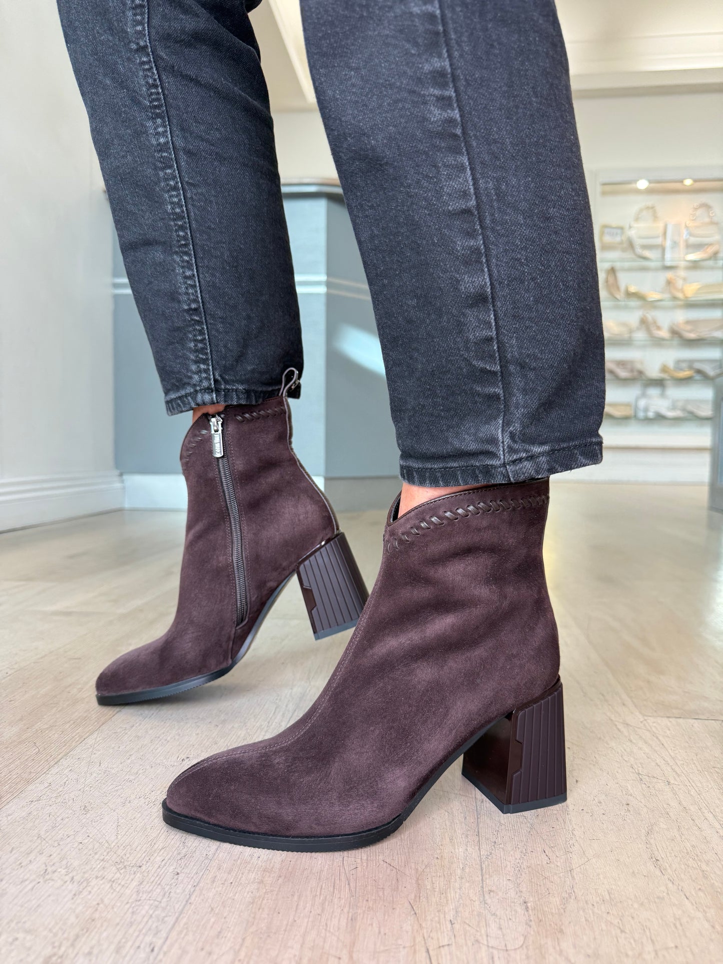 Loretta Vitale - Chocolate Brown Suede Western Style Block Heel Boot