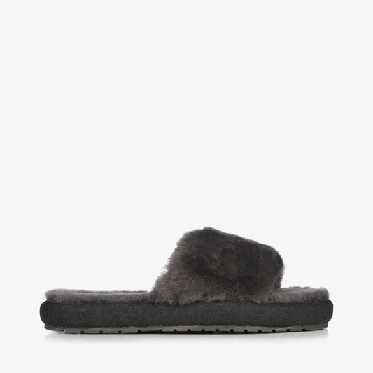 Emu Australia - Mckay Slider Slipper in Charcoal