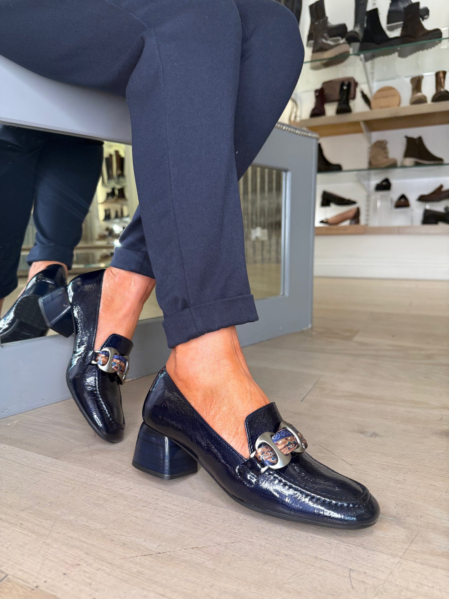 Hispanitas - Dark Navy Flexy Patent Block Heel Shoe